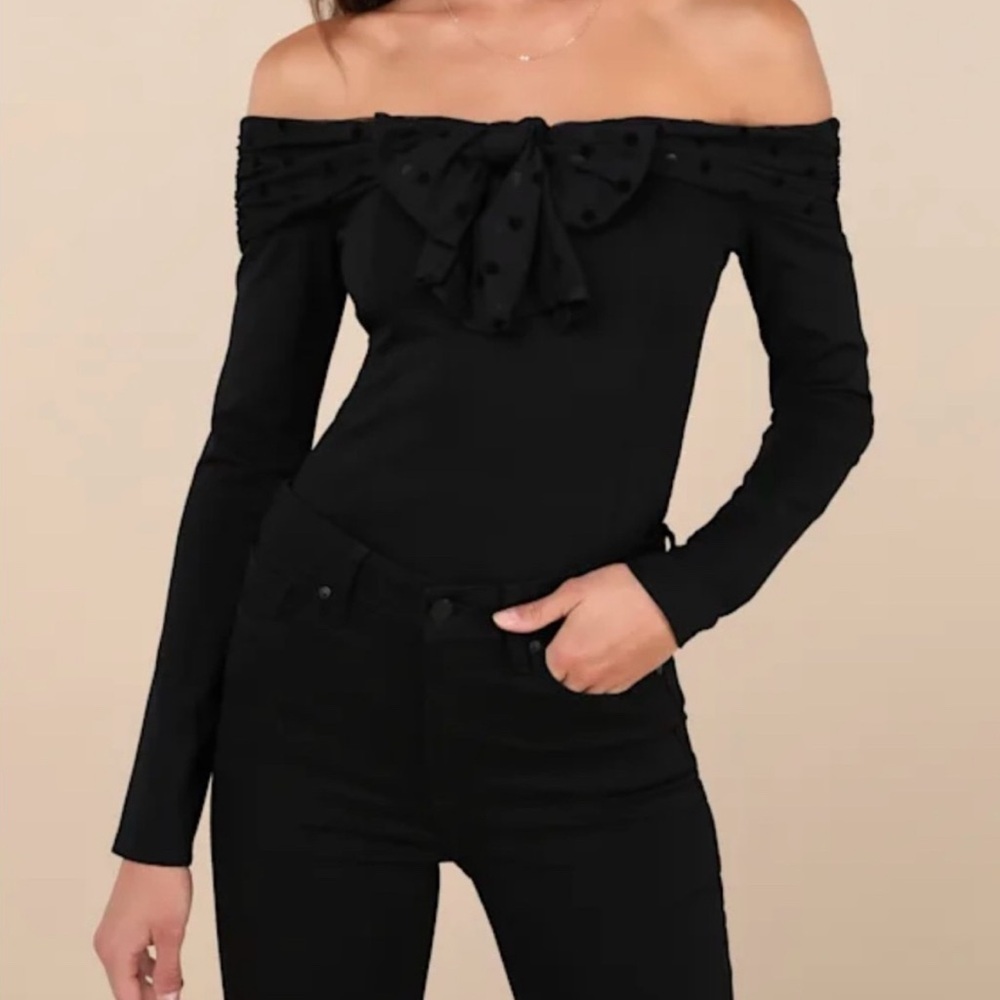 Lulus Black Off the Shoulder, Bow, long sleeve Large Top